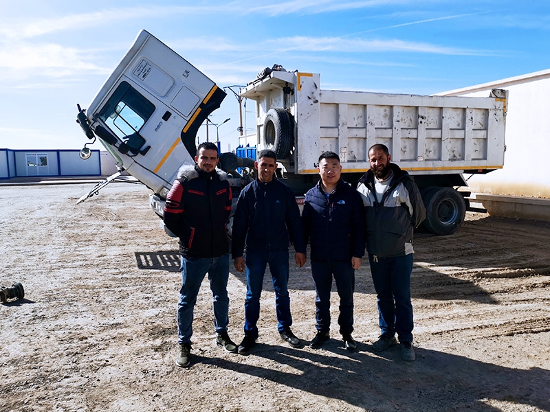 SINOTRUK team visits stone-transporting company and repairs the trucks for free.