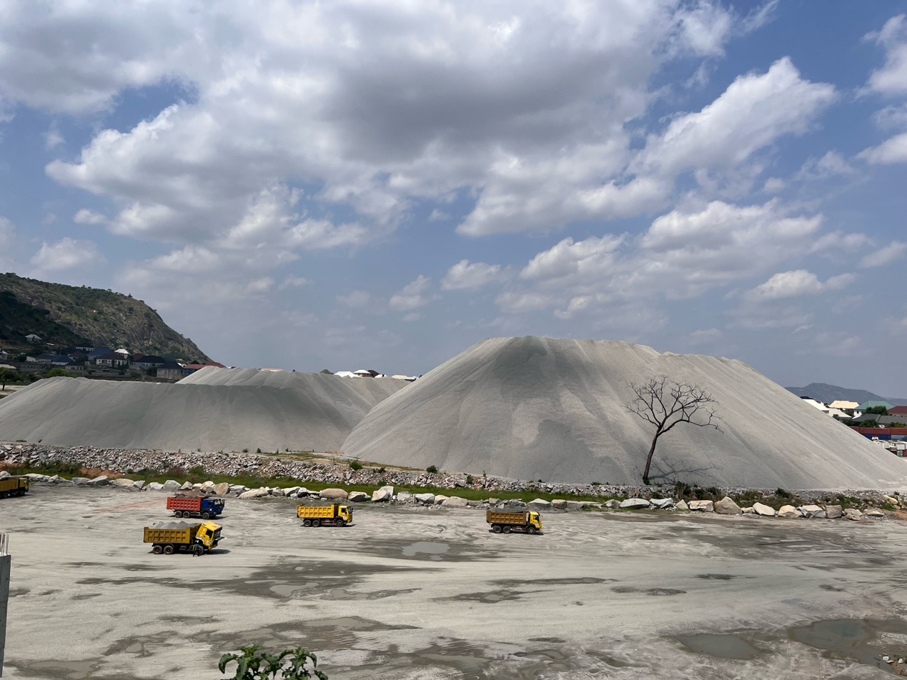 HOWO 7 TIPPER USED IN Zeberced Quarry